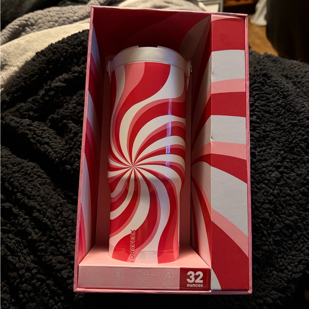 Limited Edition Hydrapeak 32oz Nomad